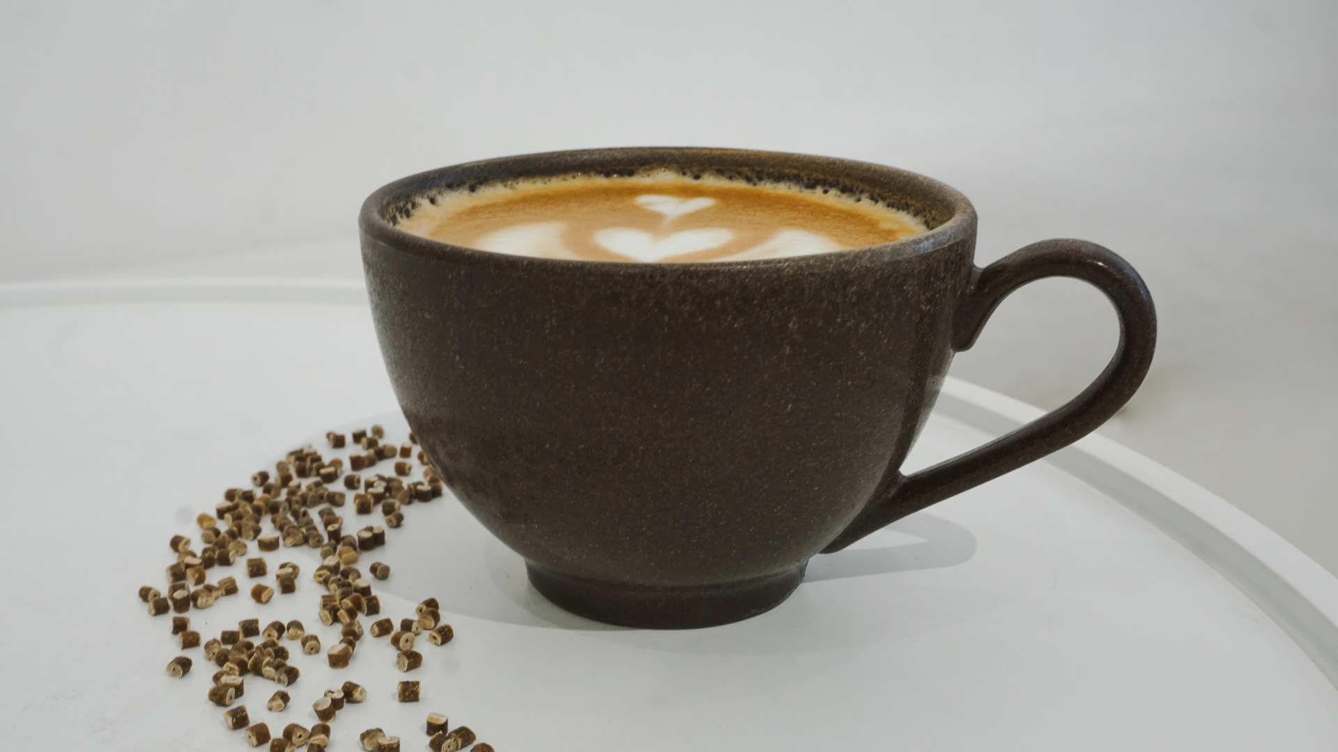 Ly Latte kiểu dáng thanh lịch
