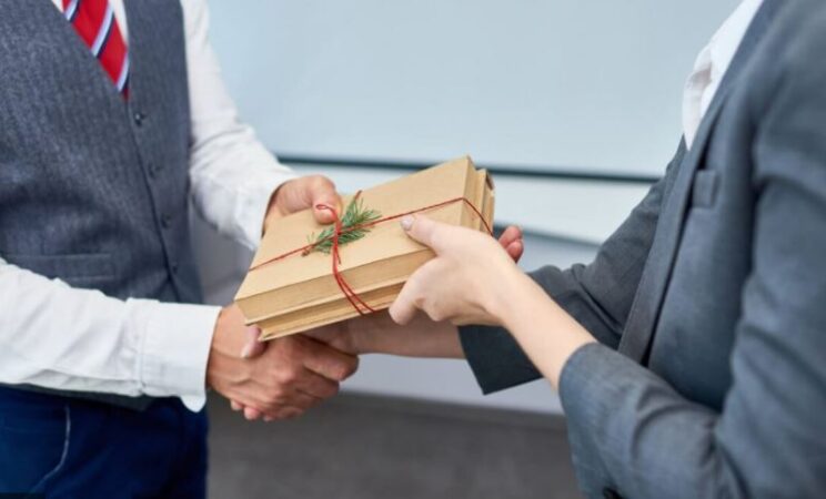 Xác định mục tiêu tặng quà